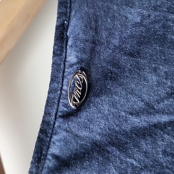 MCS Made in Italy Faded Abstract Print Assymetrical Fine Knit Cotton Top - Picture 7 of 7